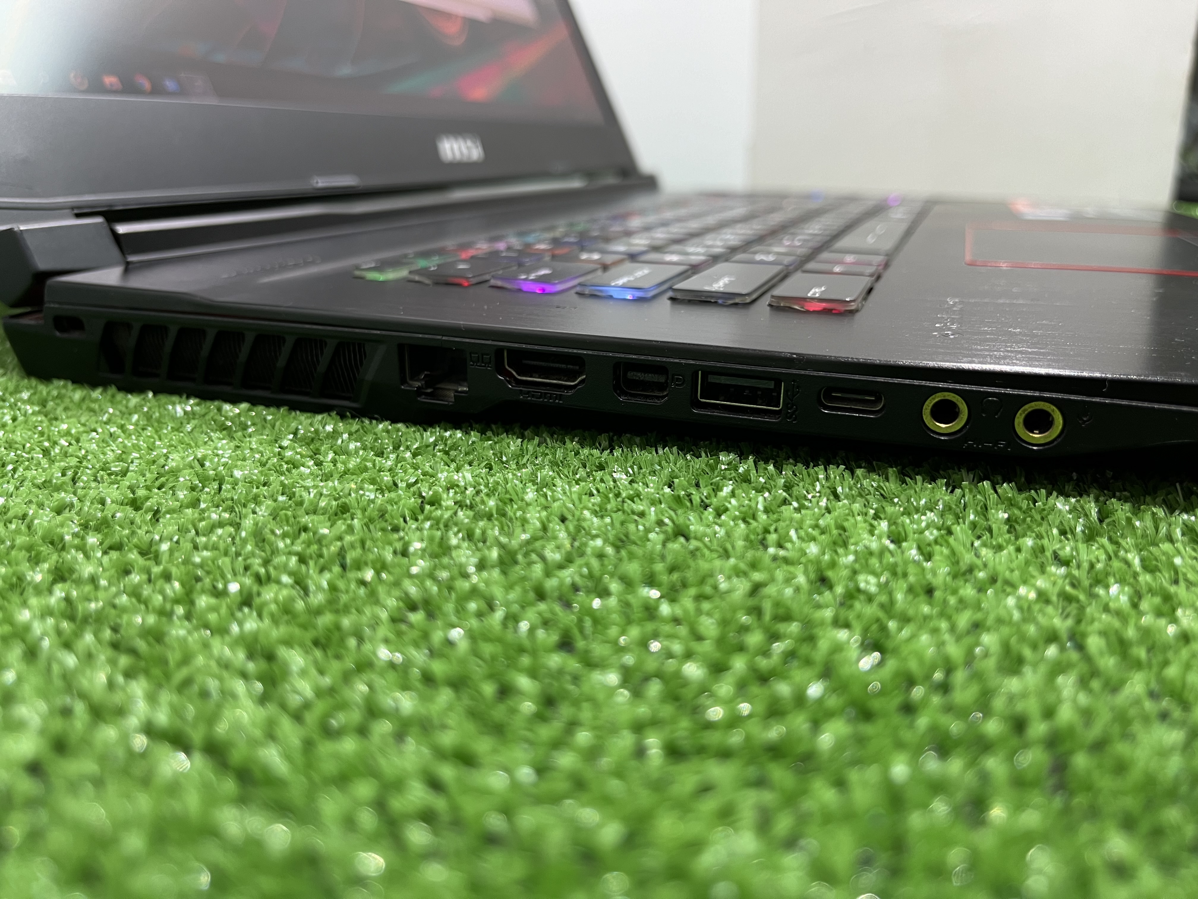 NOT-MSI-140 (4)
