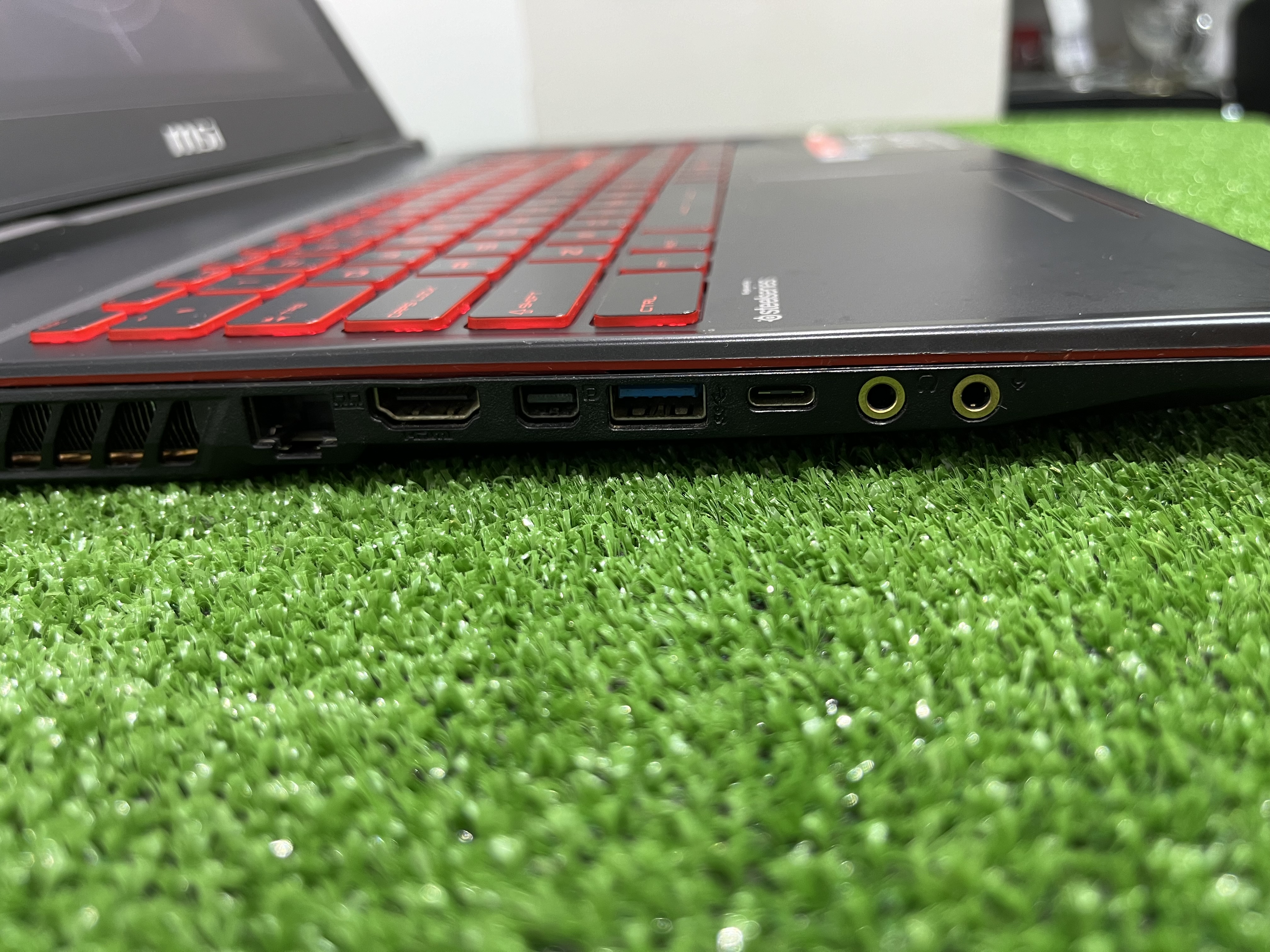 NOT-MSI-145 (5)